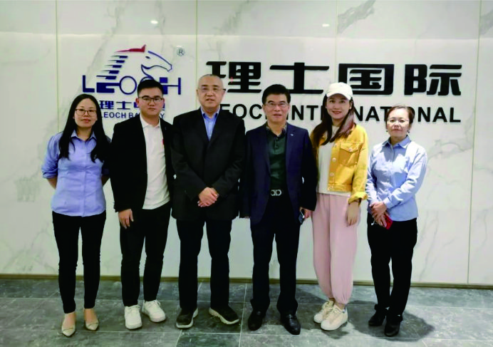 廣東高科技產(chǎn)業(yè)商會(huì)會(huì)長(zhǎng)王理宗蒞臨理士蓄電池調(diào)研